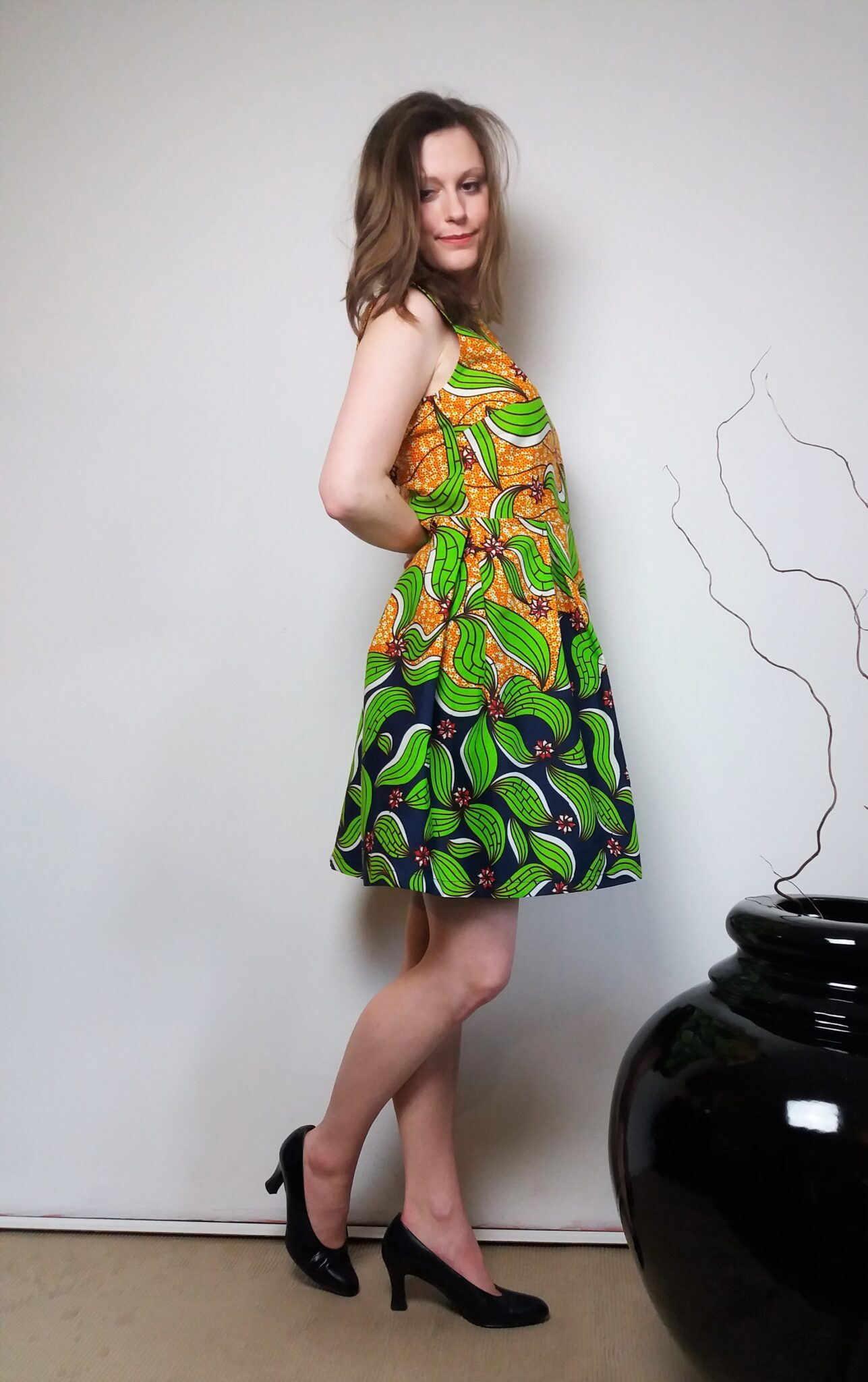 Šaty modrobéžové africké