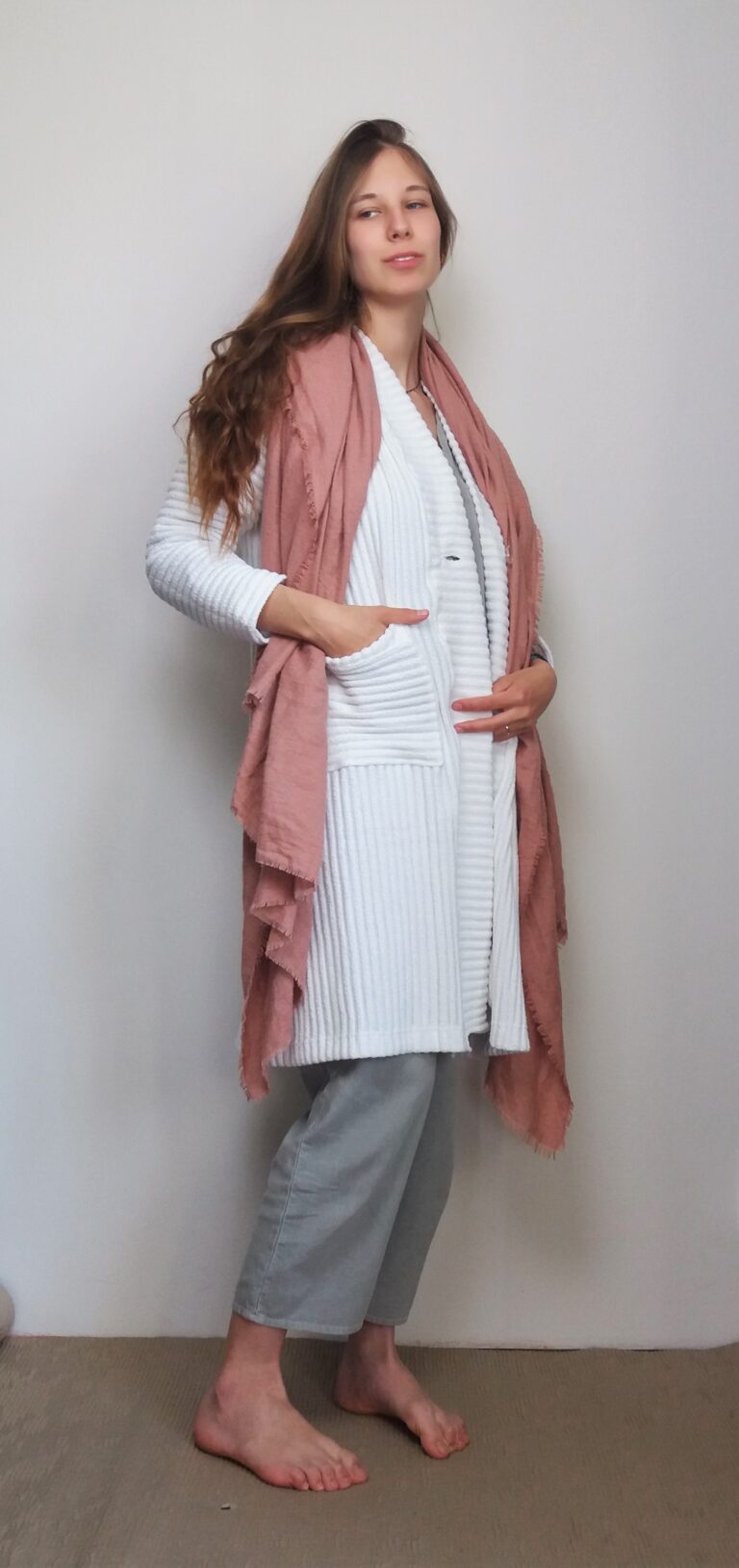 Elegantní bílý kardigan 2