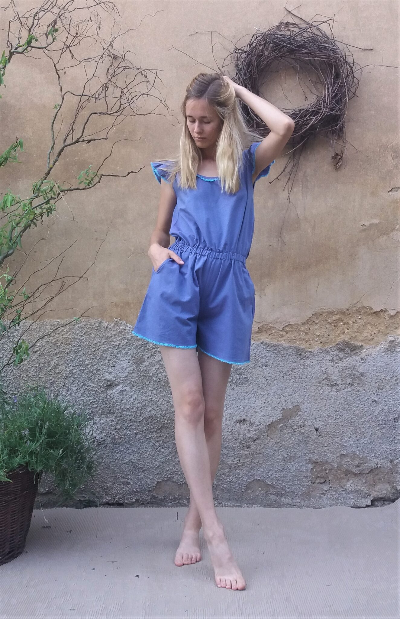 Letní dámský overal - blankytně modrý