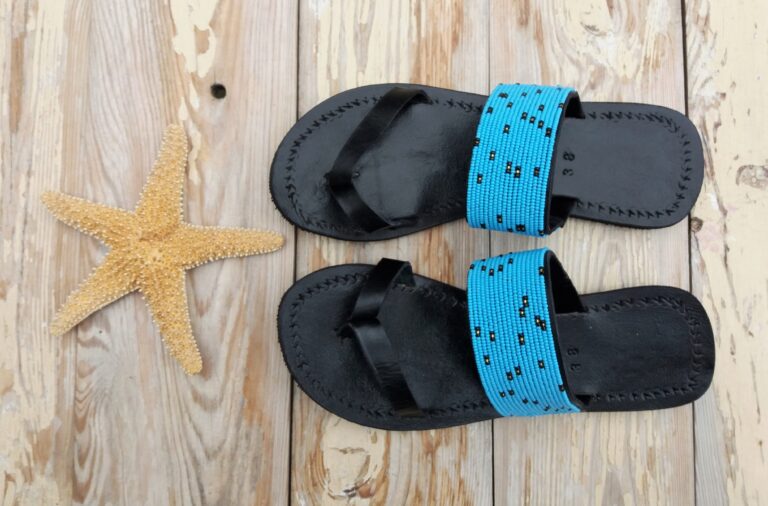 Hand made dámské sandálky - tyrkysové korálky