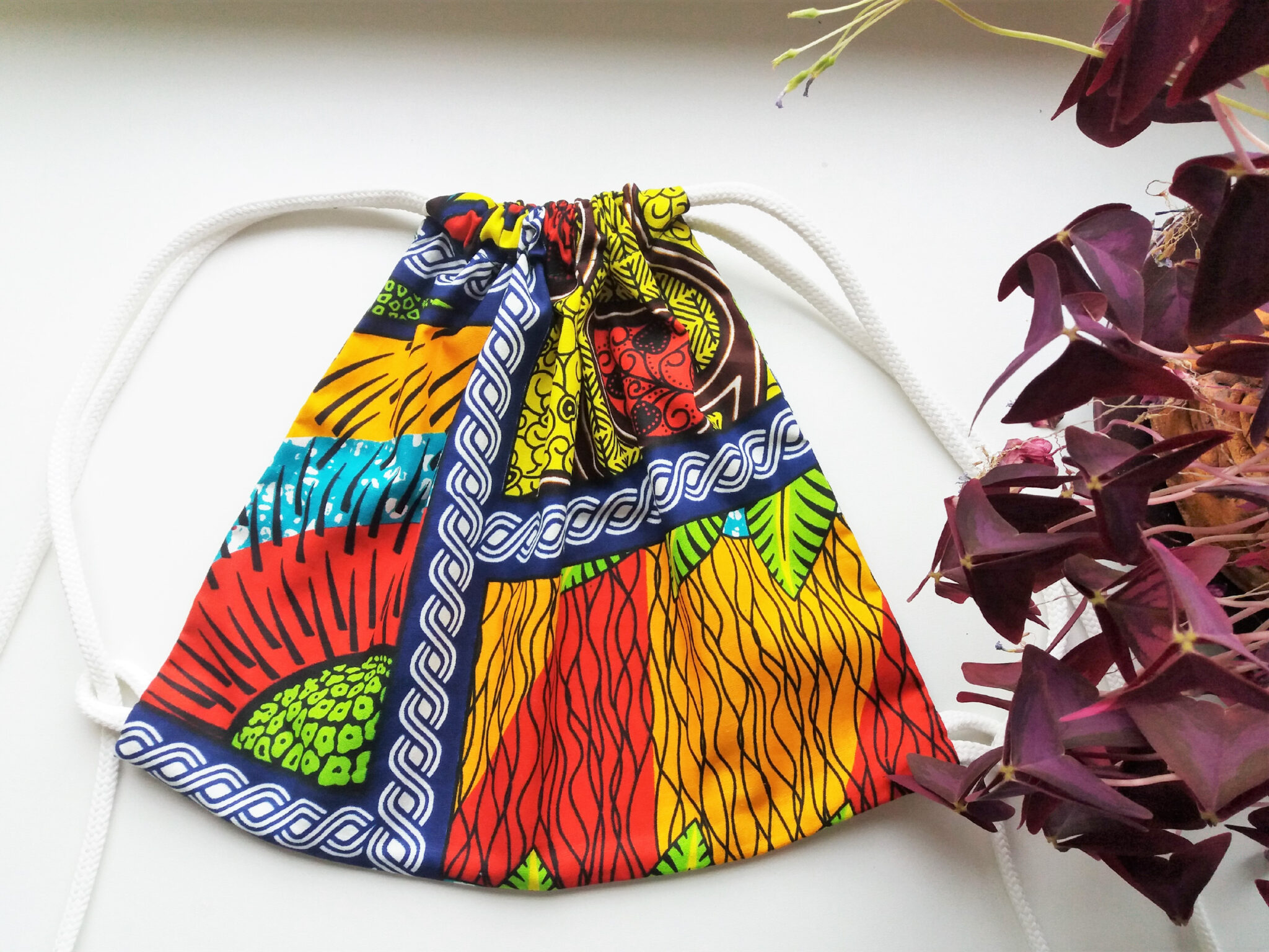 Africký batoh - barvami hýřící dětský