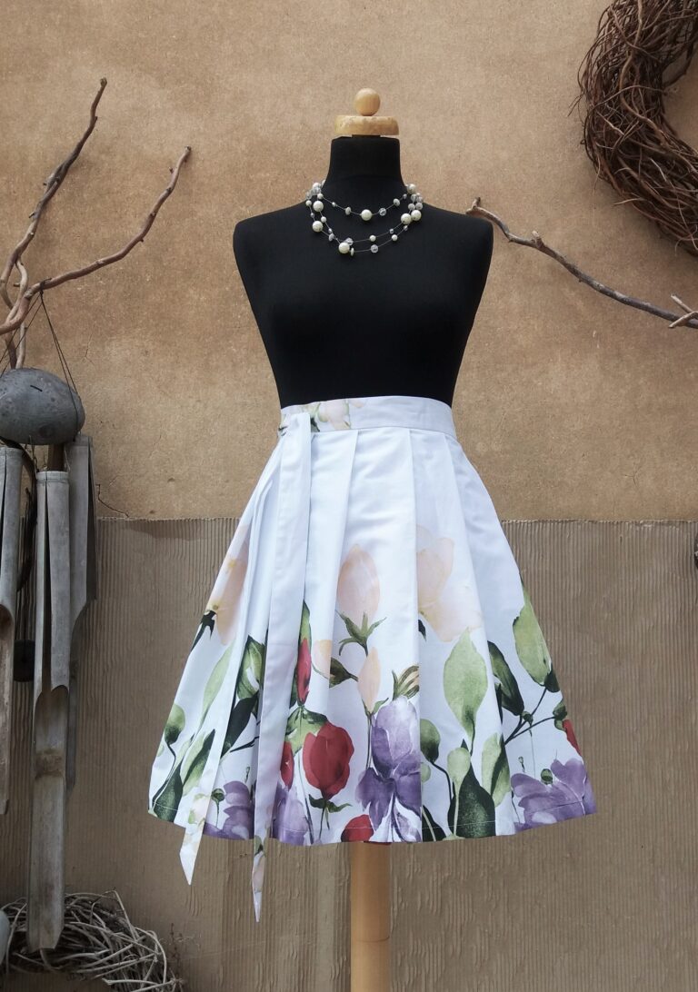 Krátká zavinovací sukně - akvarel II