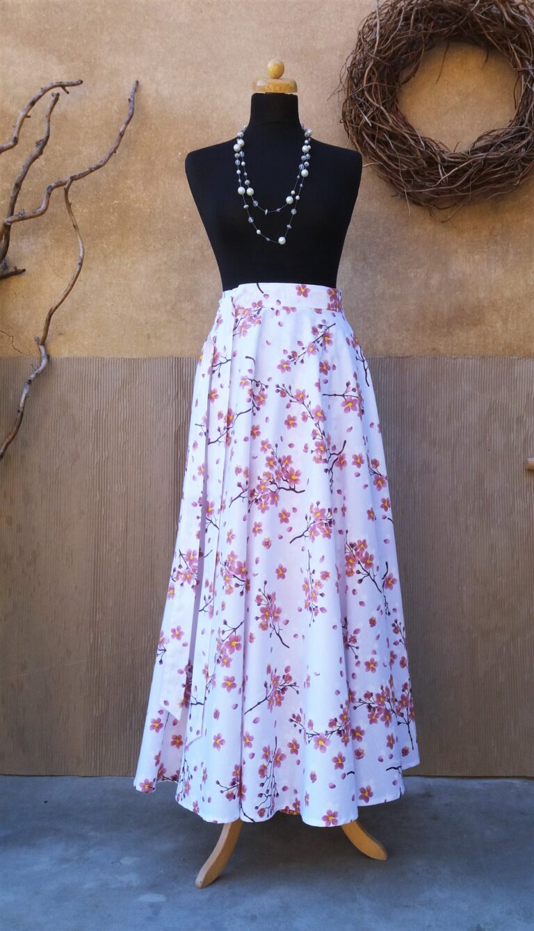 Dlouhá, zavinovací, kolová sukně - jabloňové květy