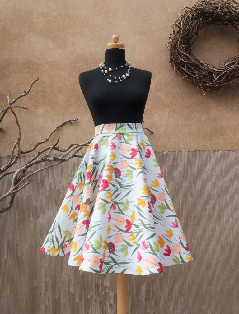 Kolová sukně - jarní rozkvetlá