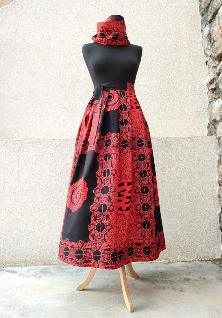 Dlouhá, zavinovací sukně s šátkem - Africa červený design na černé