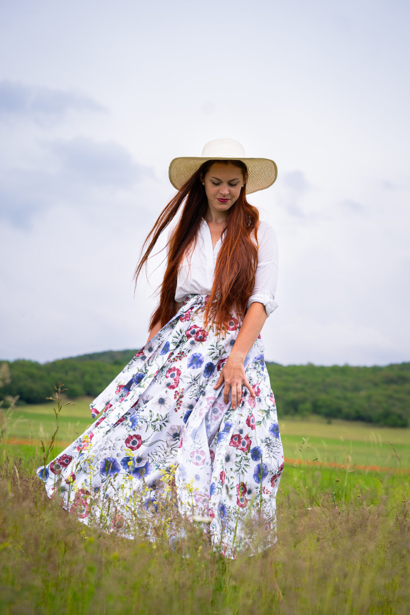 Dámská, dlouhá, zavinovací půlkolová sukně -květy