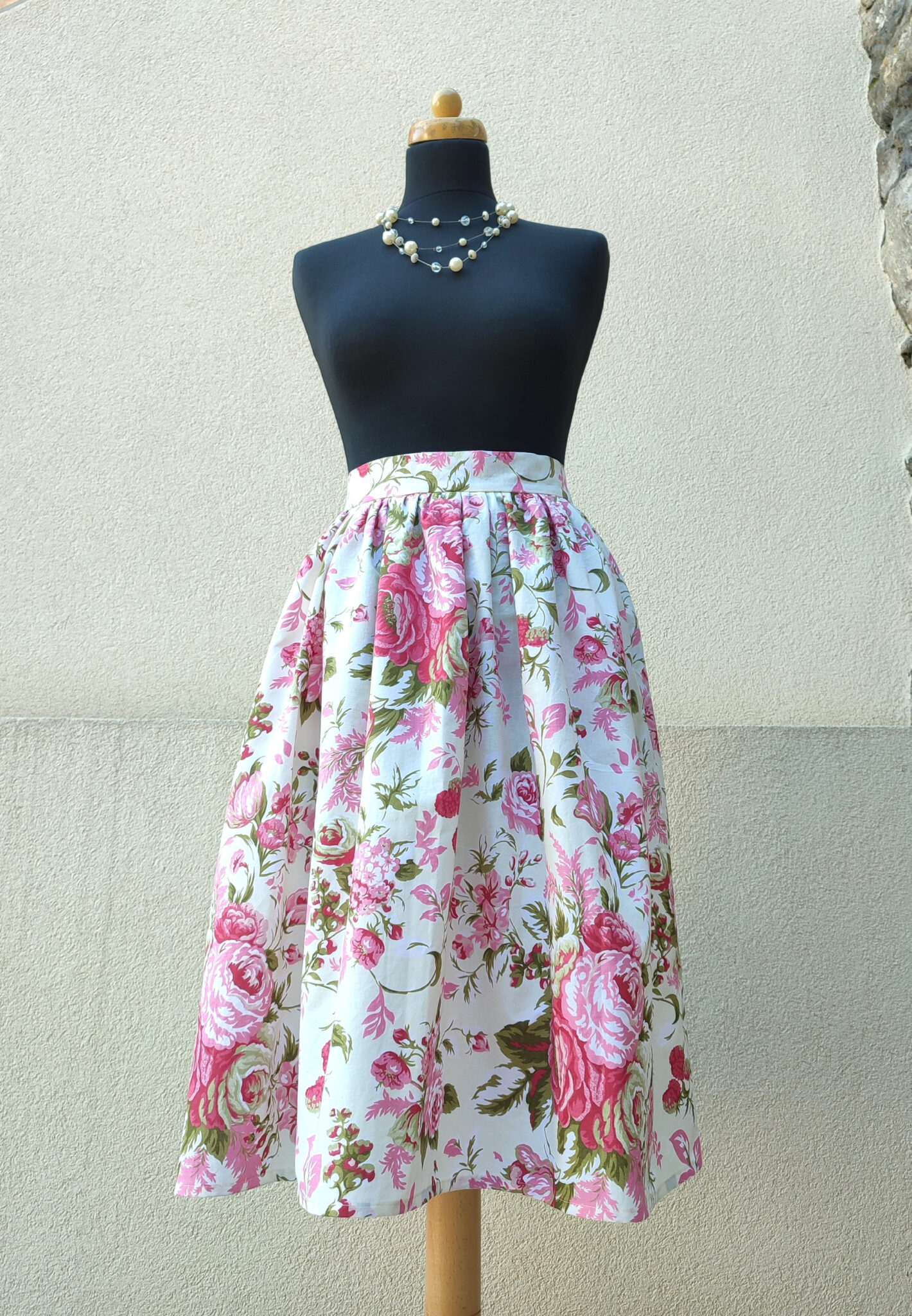 Smetanová sukně s květy - zip