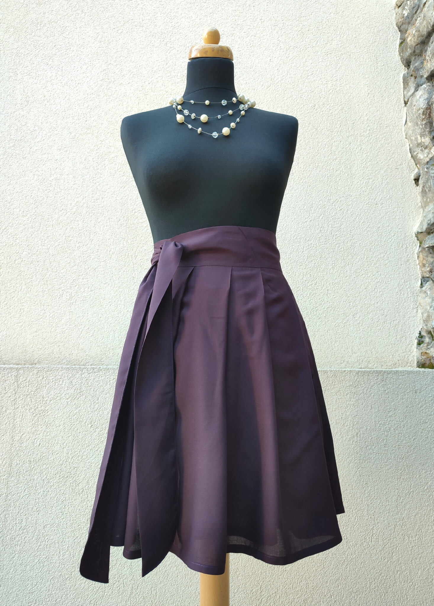 Krátká zavinovací sukně - fialová - viskóza