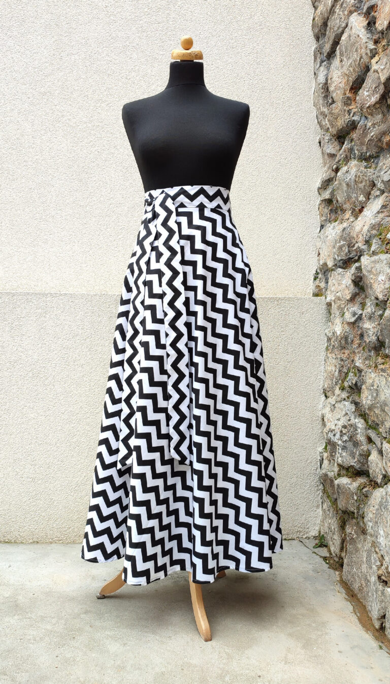 Dlouhá zavinovací, půlkolová sukně - chevron