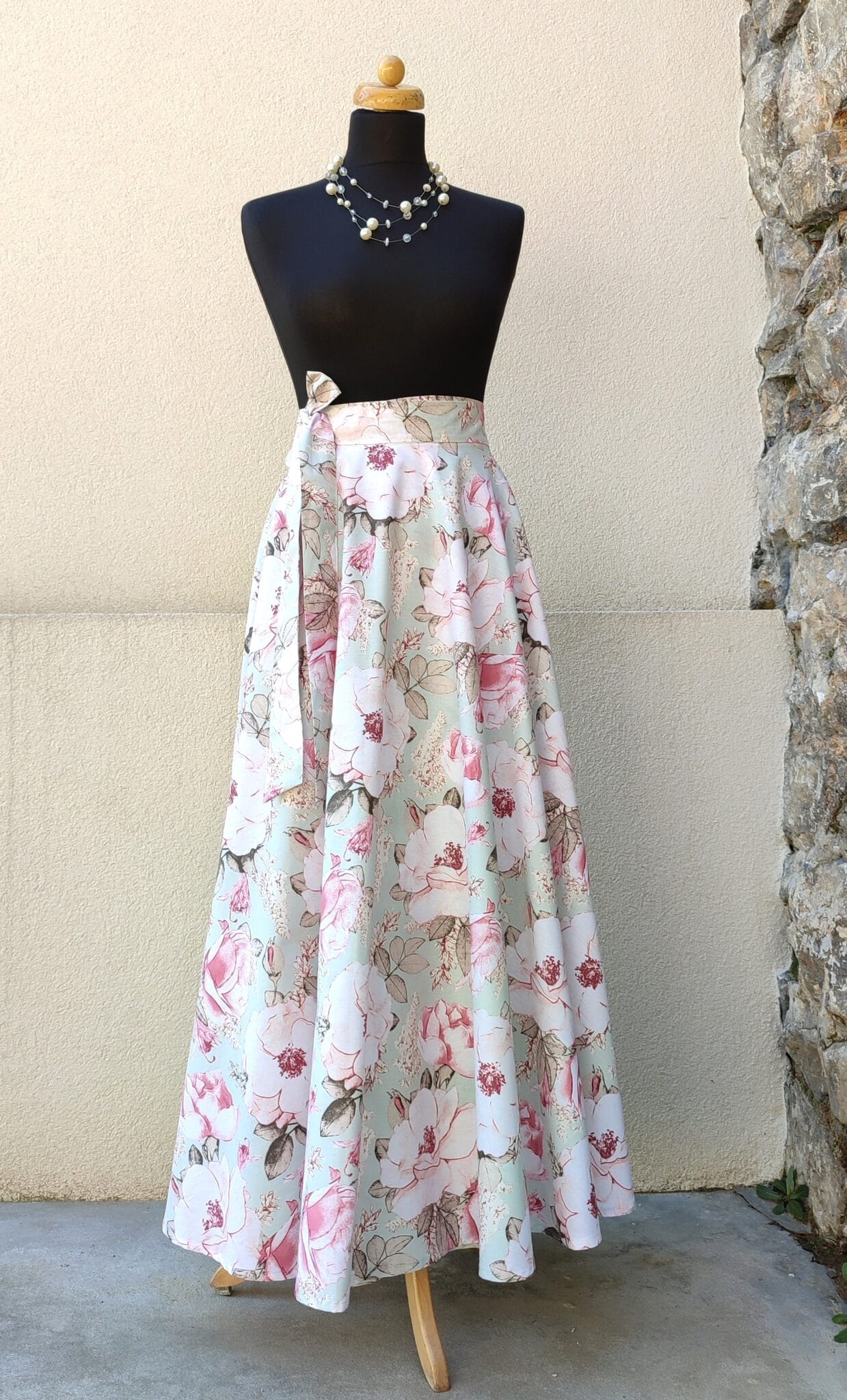 Dlouhá zavinovací, kolová sukně - něžný mint