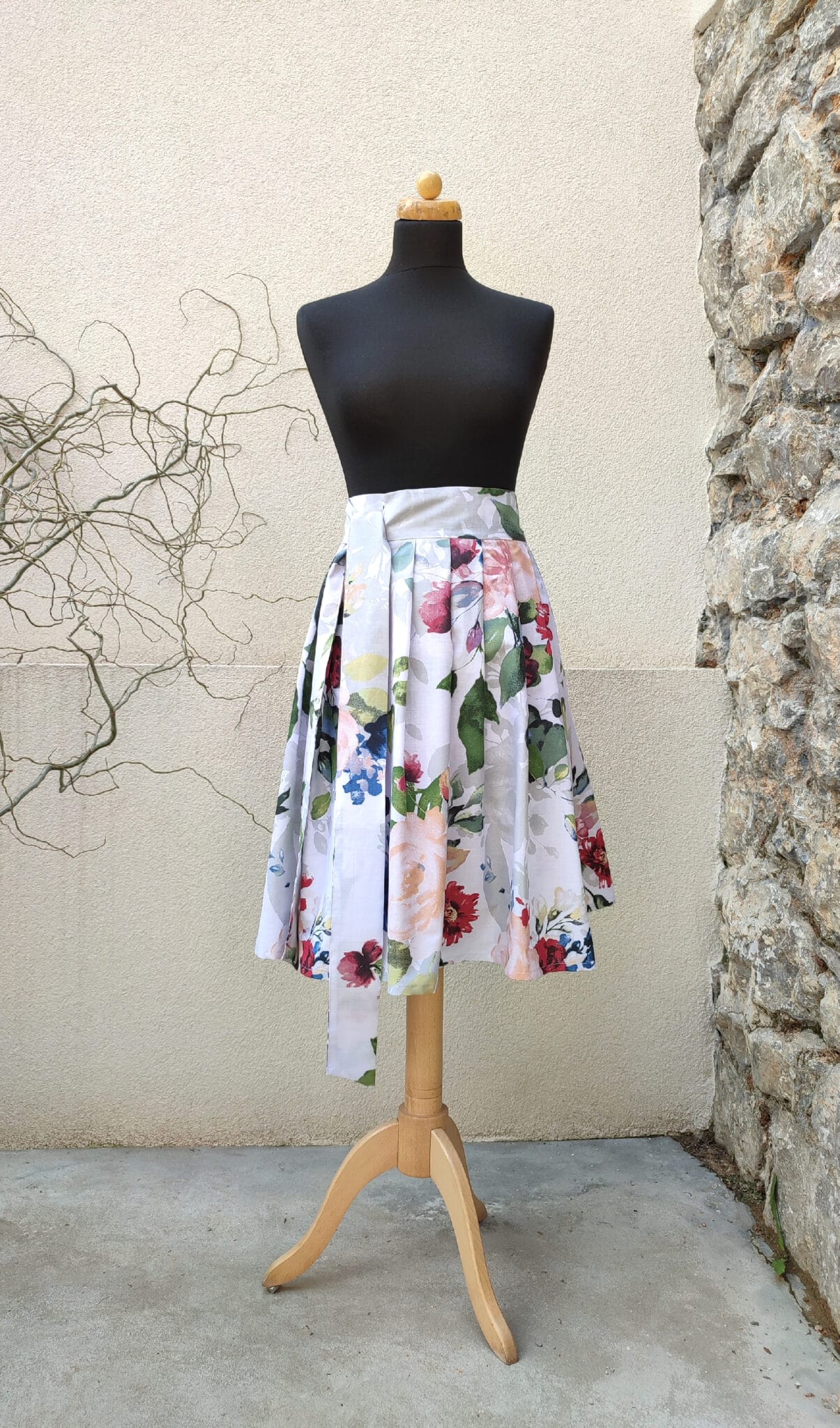 Krátká zavinovací sukně - Akvarel L - XL