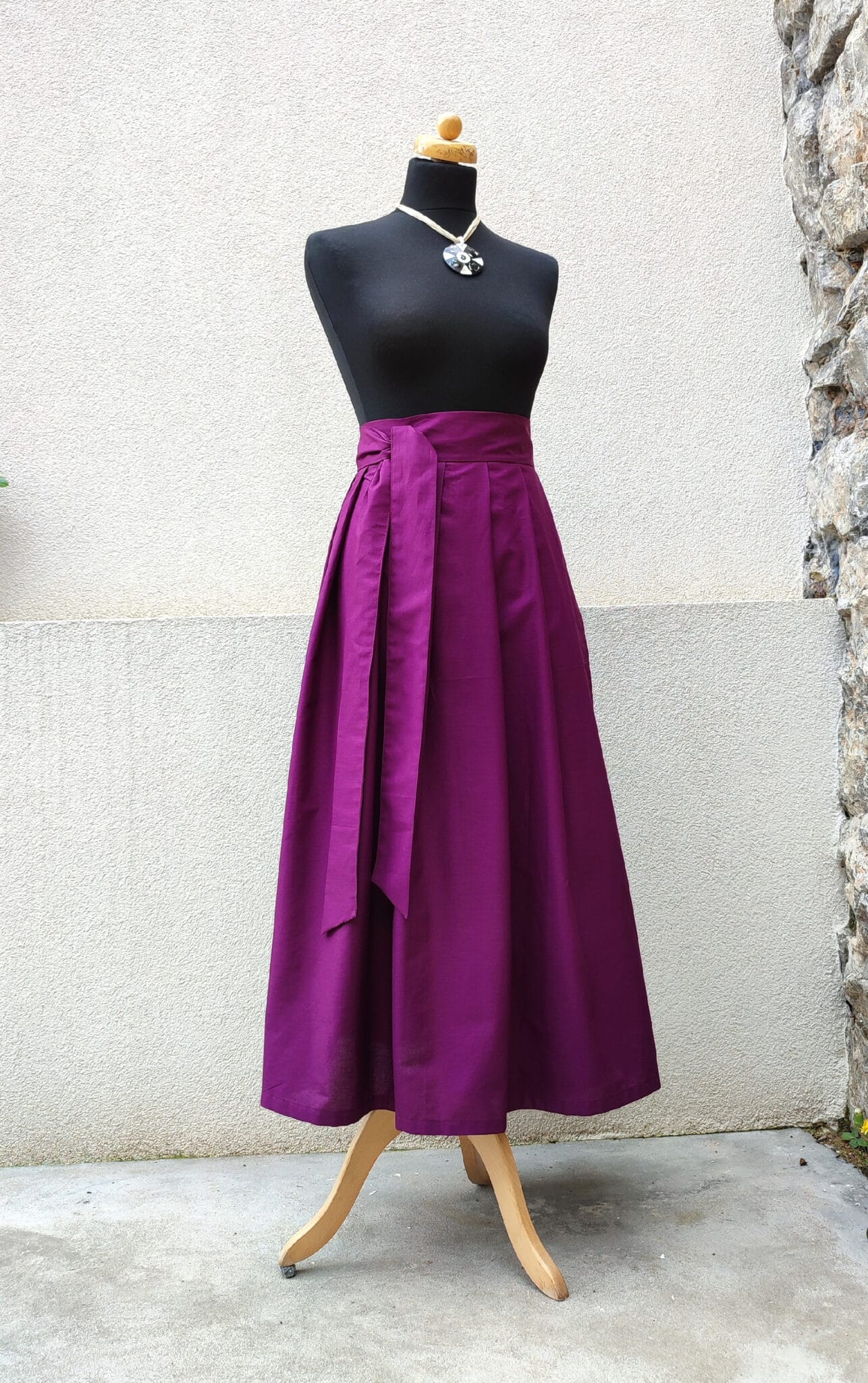 Dámská dlouhá zavinovací sukně - šeříková