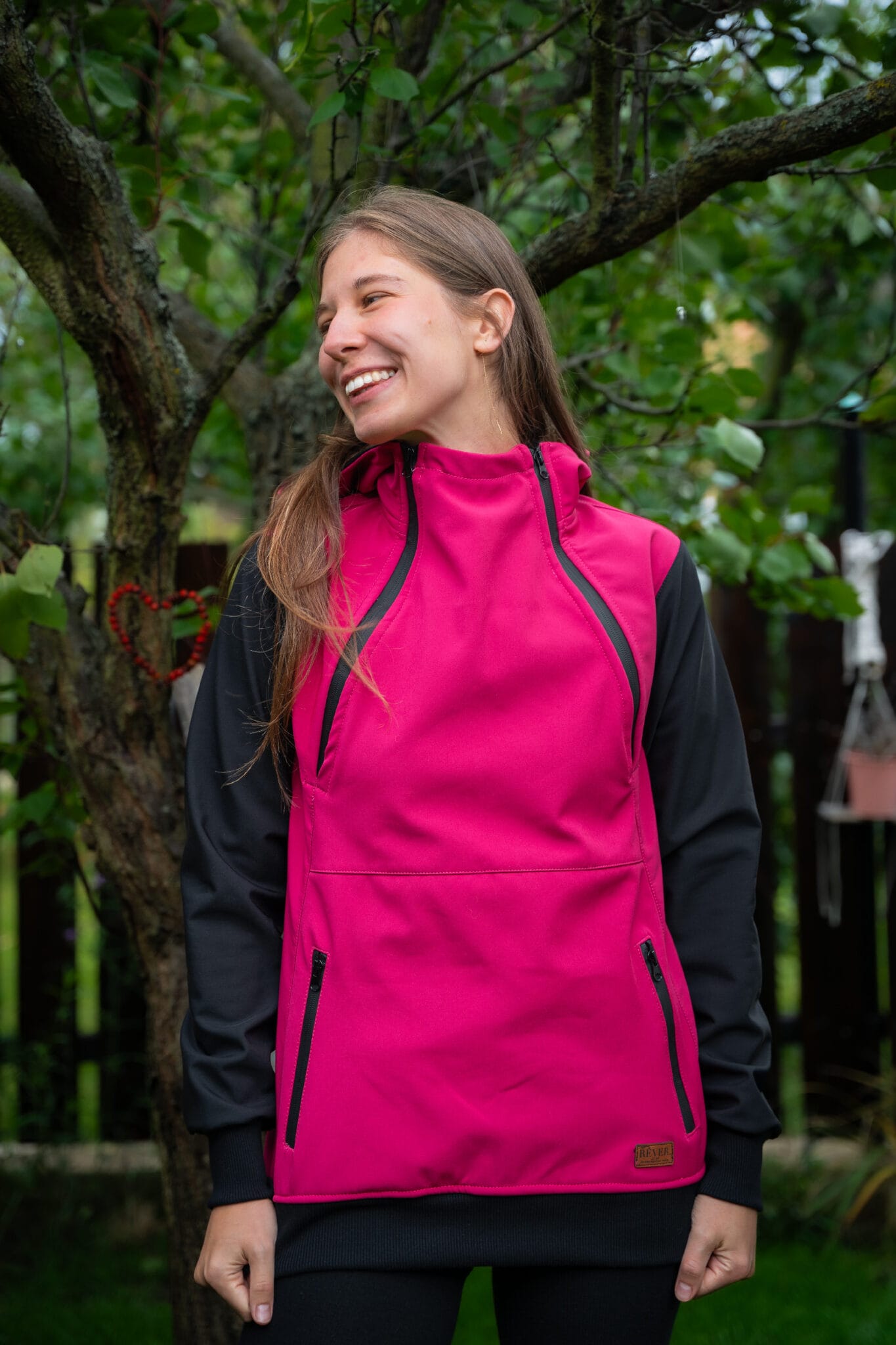 Sportovní bunda s kapucí - malinová