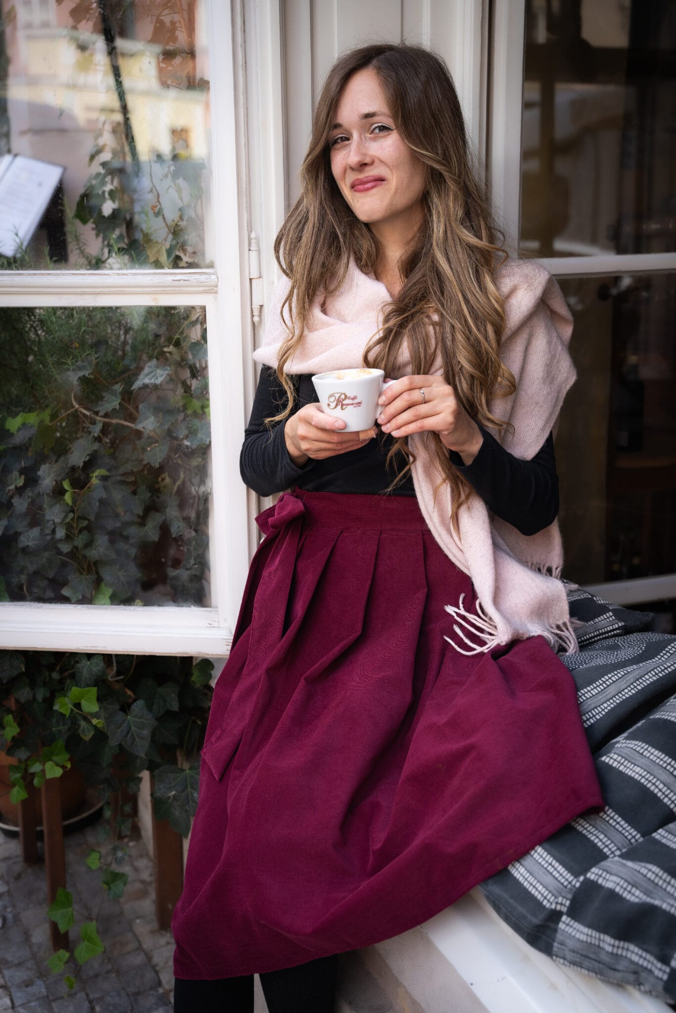 Dámská, manšestrová, zavinovací sukně - midi se sklady