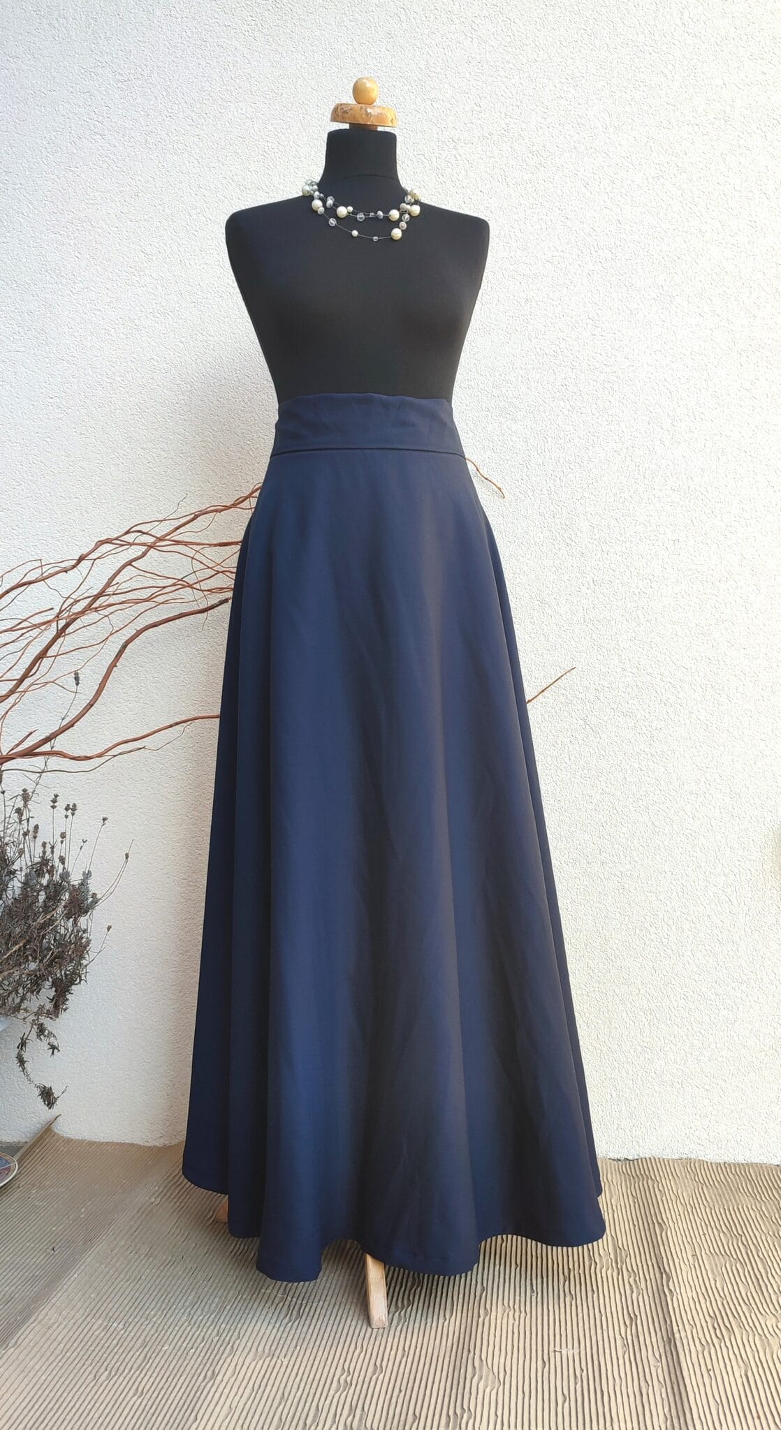 Elegantní dlouhá sukně - navy