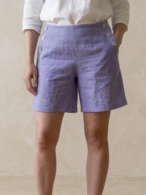 lněné krátké kalhoty