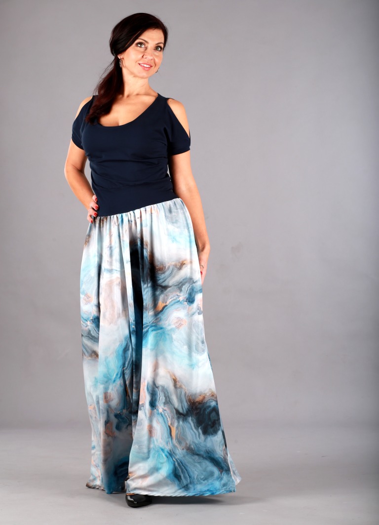 Dámské šaty Bouře s prostřihy