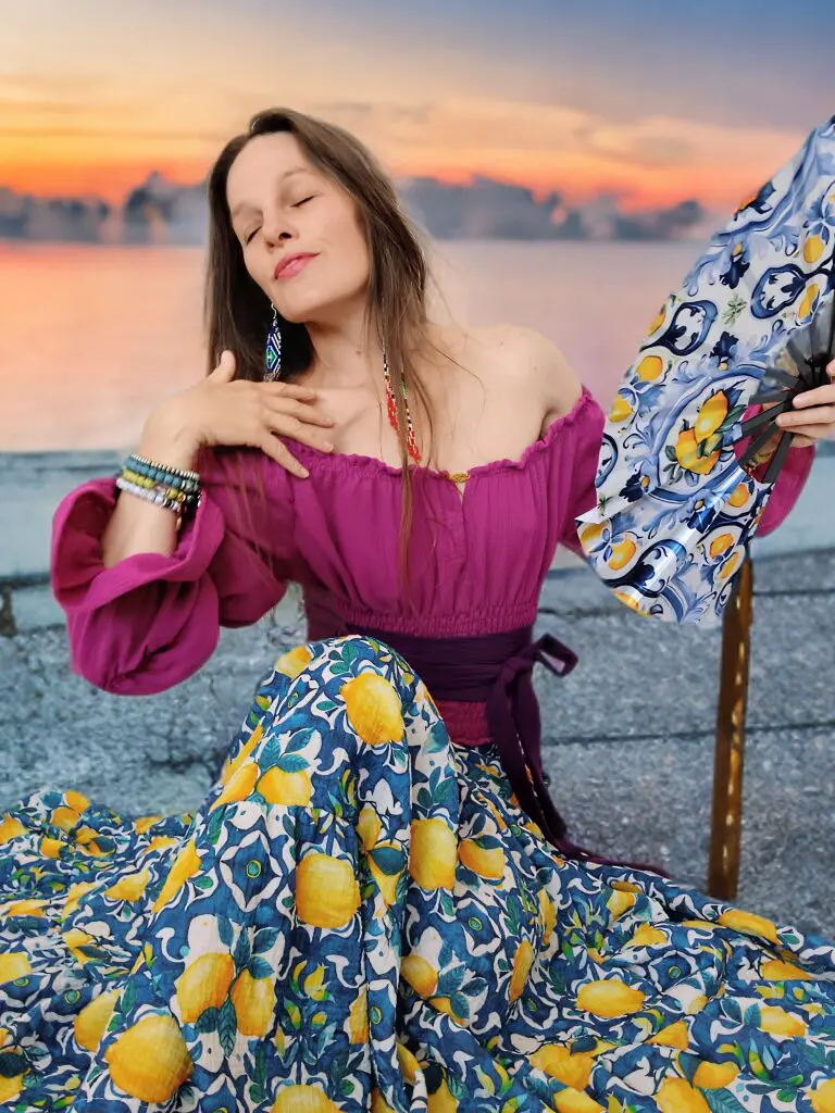 PŮVABNÝ BOHO TOP FUCHSIE